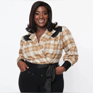 🦋B2G1🦋UNIQUE VINTAGE Brown Sparkle Plaid
Western Wrap Crop Top NWT